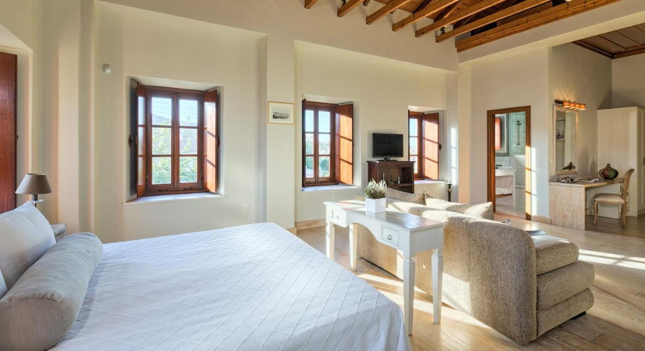 Mare Monte Luxury Suites Спетсес Экстерьер фото